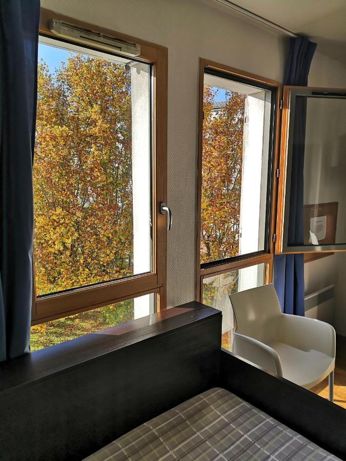 Studio Lumineux 10 Min A La Defense Rueil-Malmaison Dış mekan fotoğraf