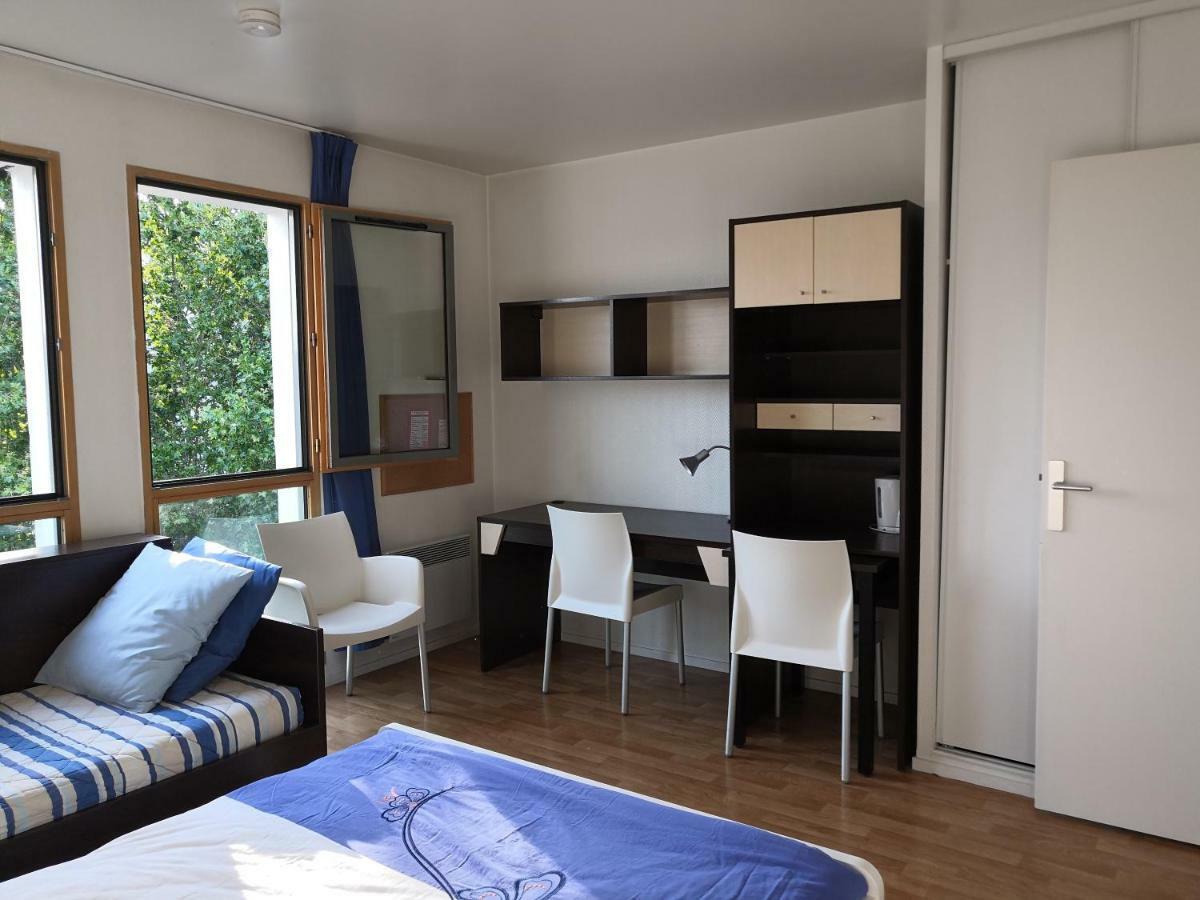 Studio Lumineux 10 Min A La Defense Rueil-Malmaison Dış mekan fotoğraf